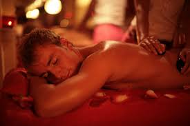 Masaje sensual de su cuerpo en Madrid.